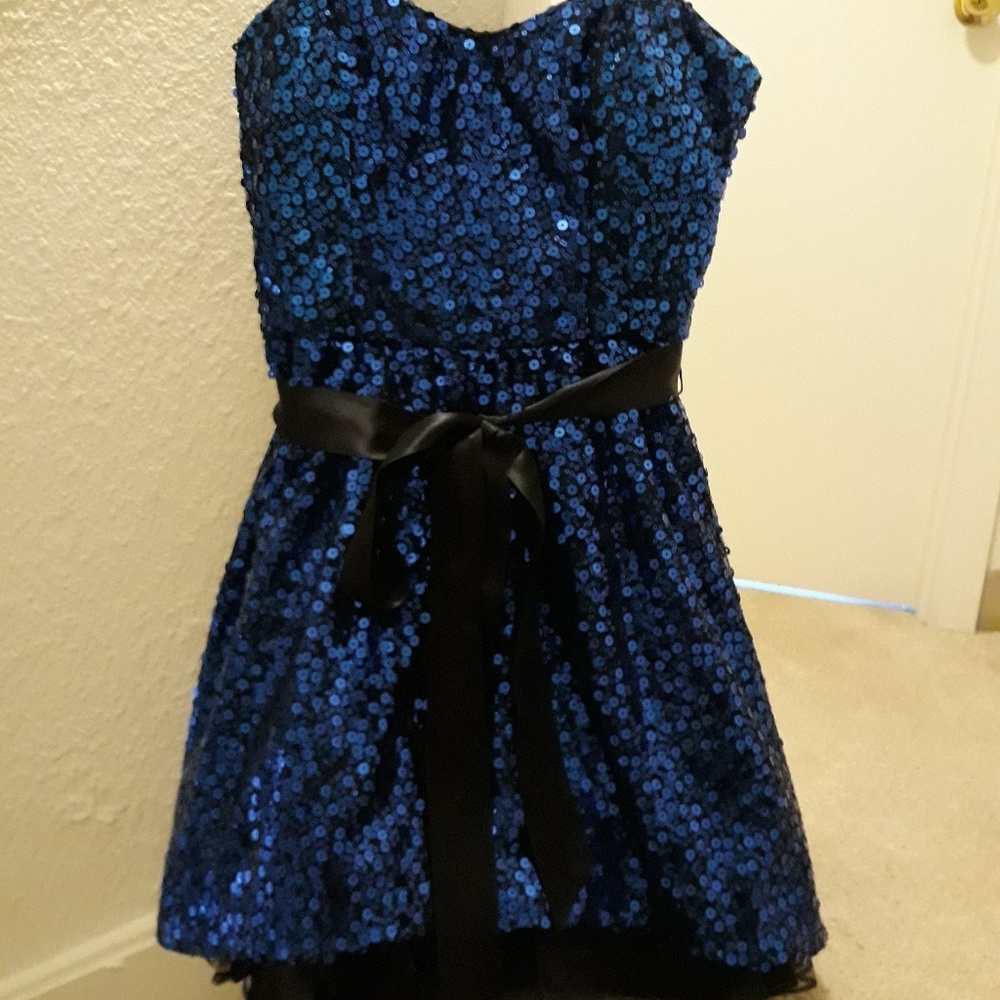 Juniors Homecoming Dress